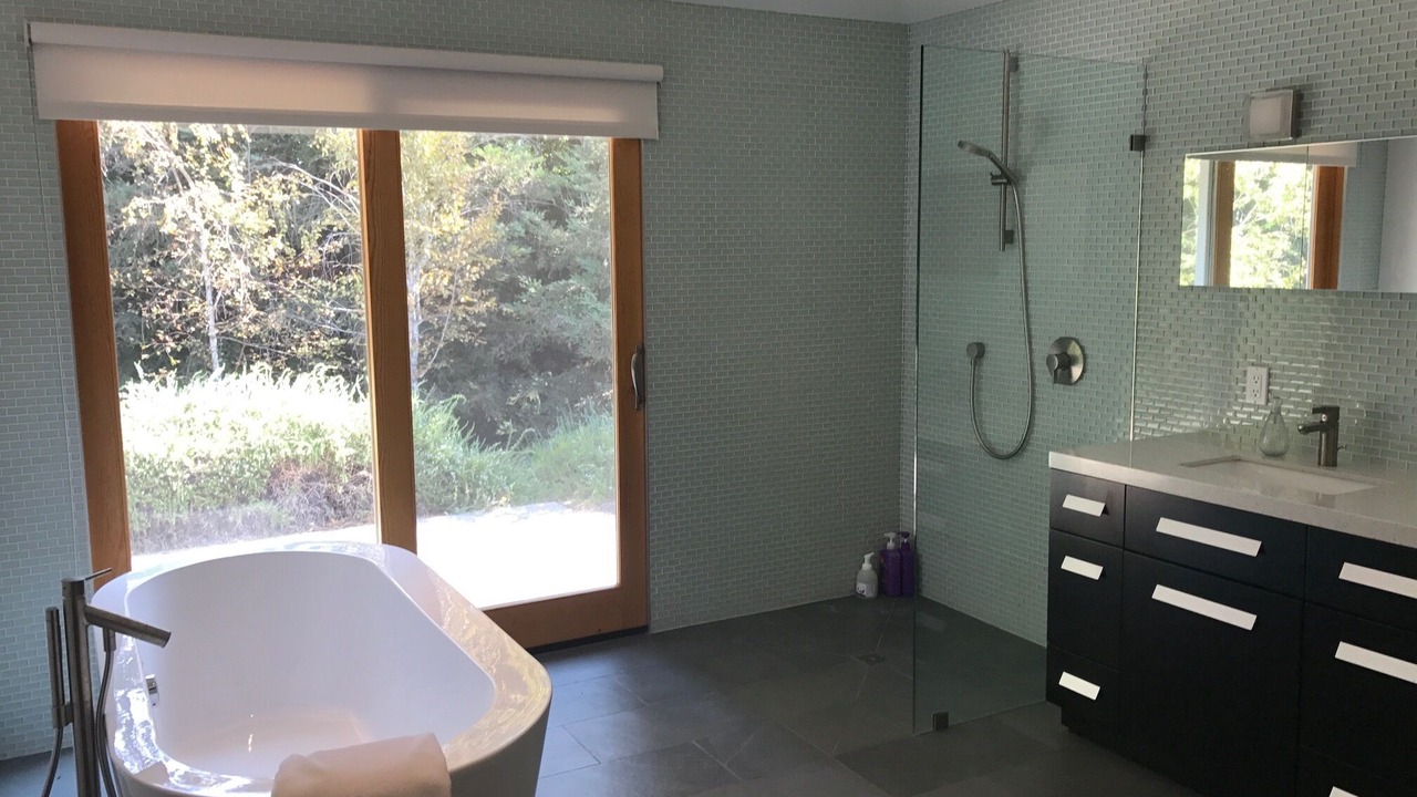 Photo of Bathroom in Oakville