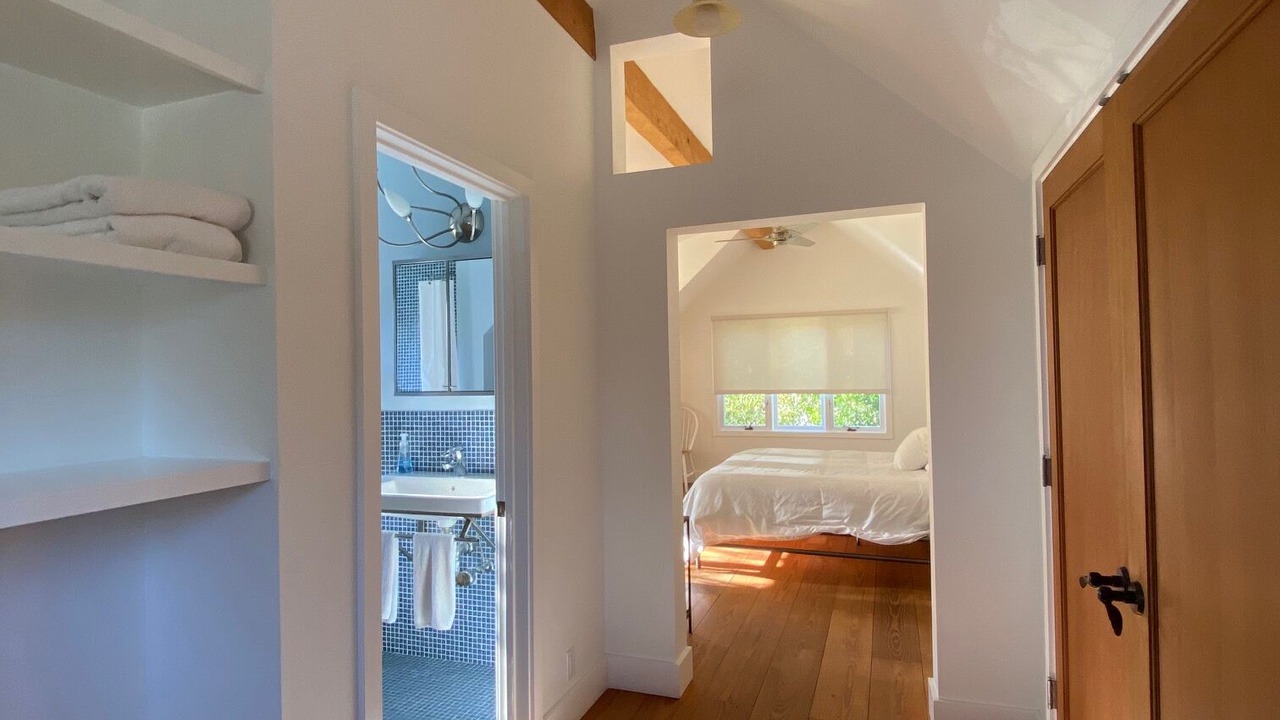 Photo of Bedroom in Oakville