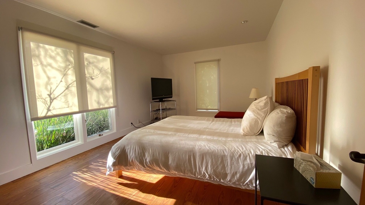 Photo of Bedroom in Oakville