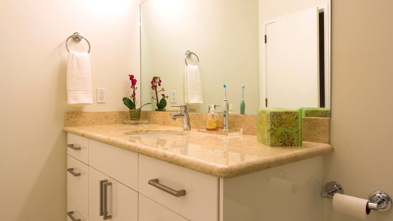 Photo of Bathroom in Lower Nob Hill