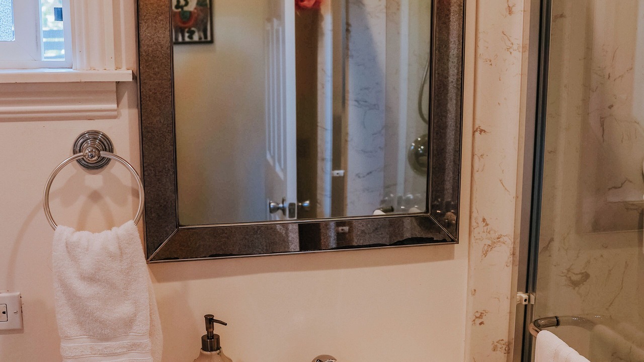 Photo of Bathroom in North Central