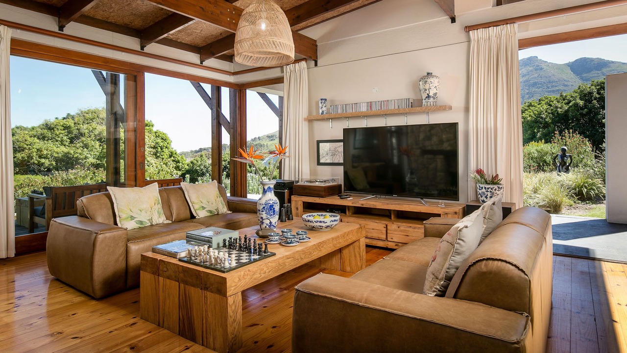 Photo of Livingroom in Noordhoek