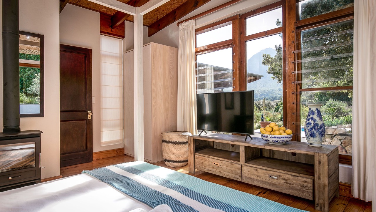 Photo of Bedroom in Noordhoek