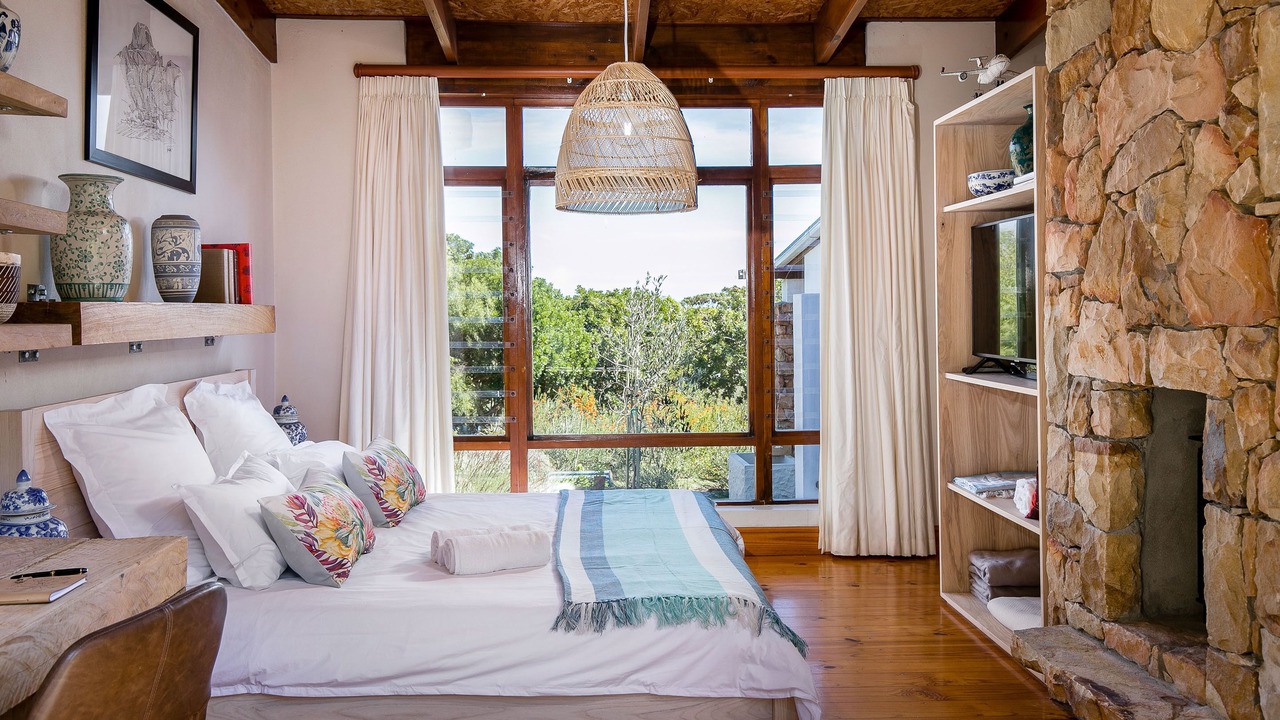 Photo of Bedroom in Noordhoek
