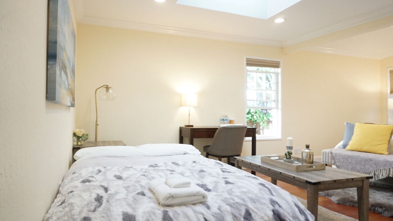 Photo of Bedroom in Millbrae