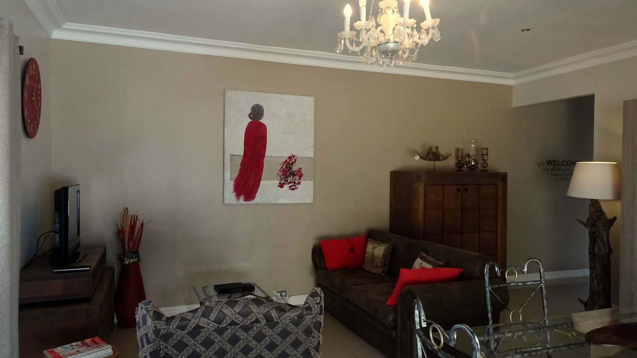 Photo of Livingroom in Durbanville