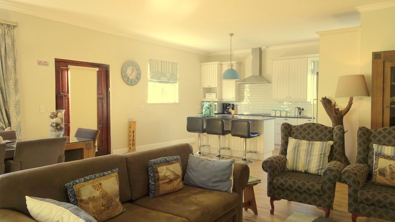 Photo of Livingroom in Durbanville