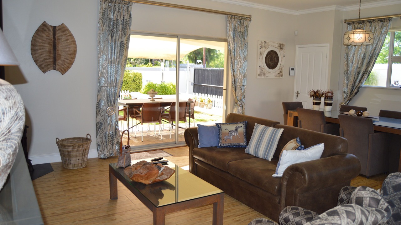 Photo of Livingroom in Durbanville