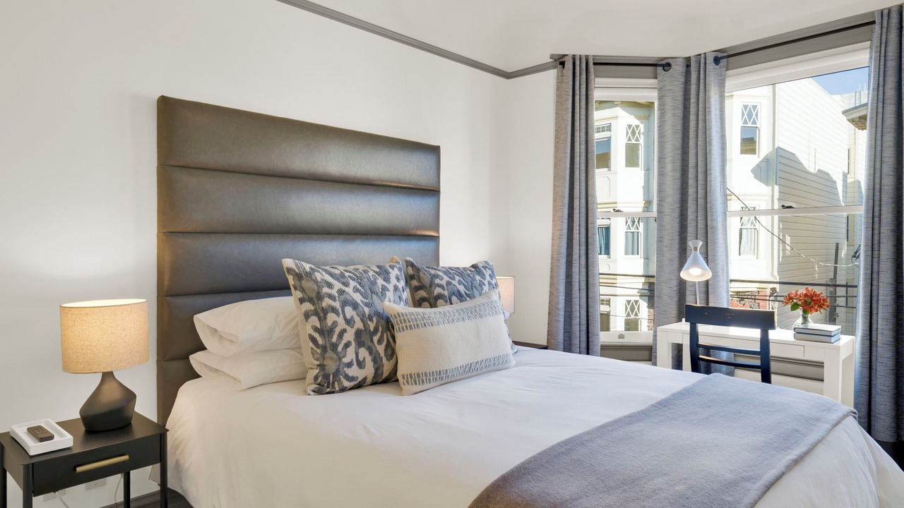 Photo of Bedroom in Nob Hill