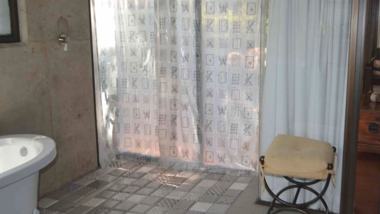 Photo of Bathroom in Waparand