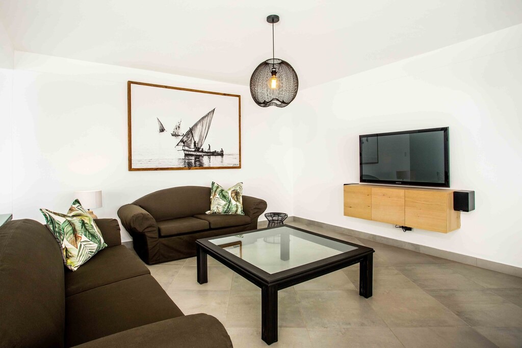 Photo of Livingroom in Sheffield Beach