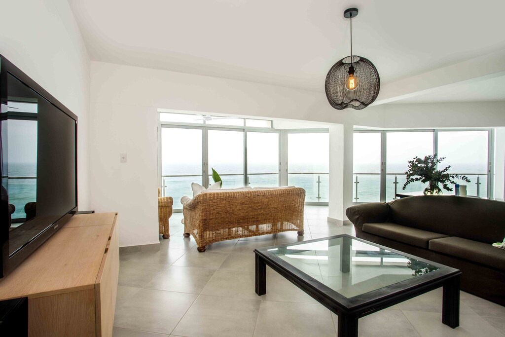 Photo of Livingroom in Sheffield Beach