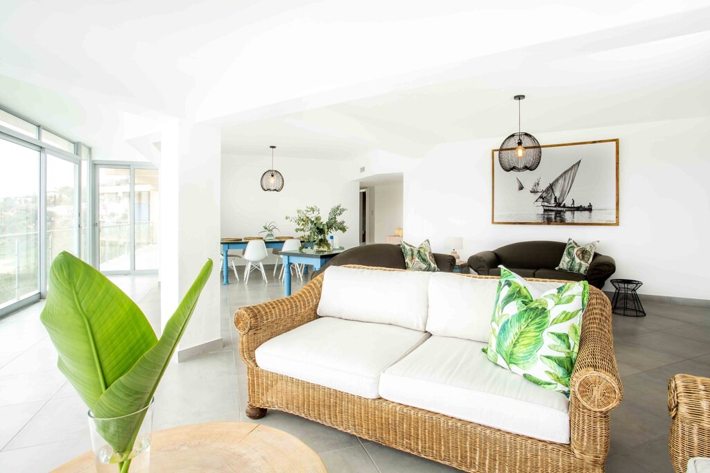 Photo of Livingroom in Sheffield Beach