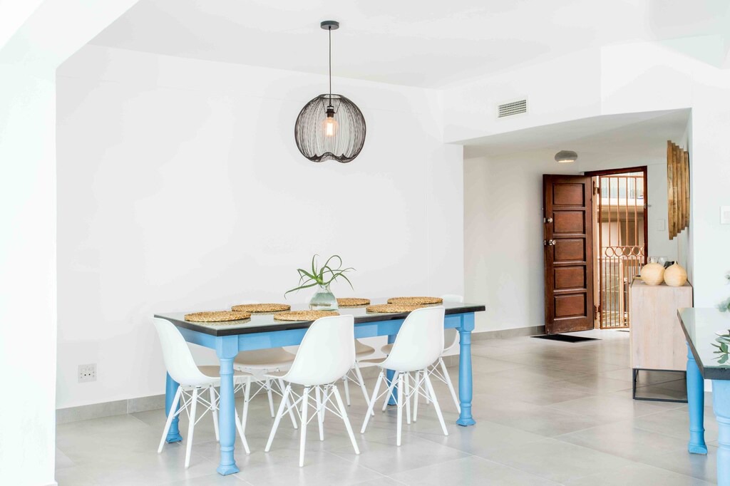 Photo of Livingroom in Sheffield Beach