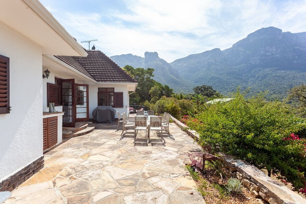 Photo of Others in Newlands