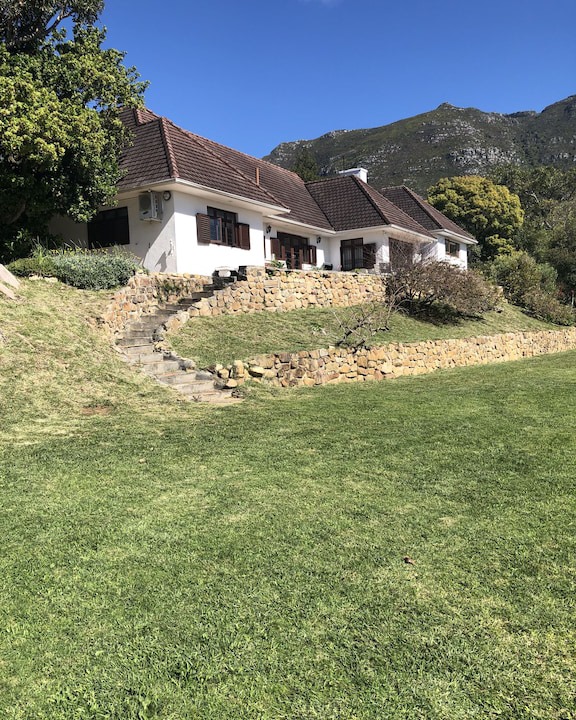 Photo of Others in Newlands