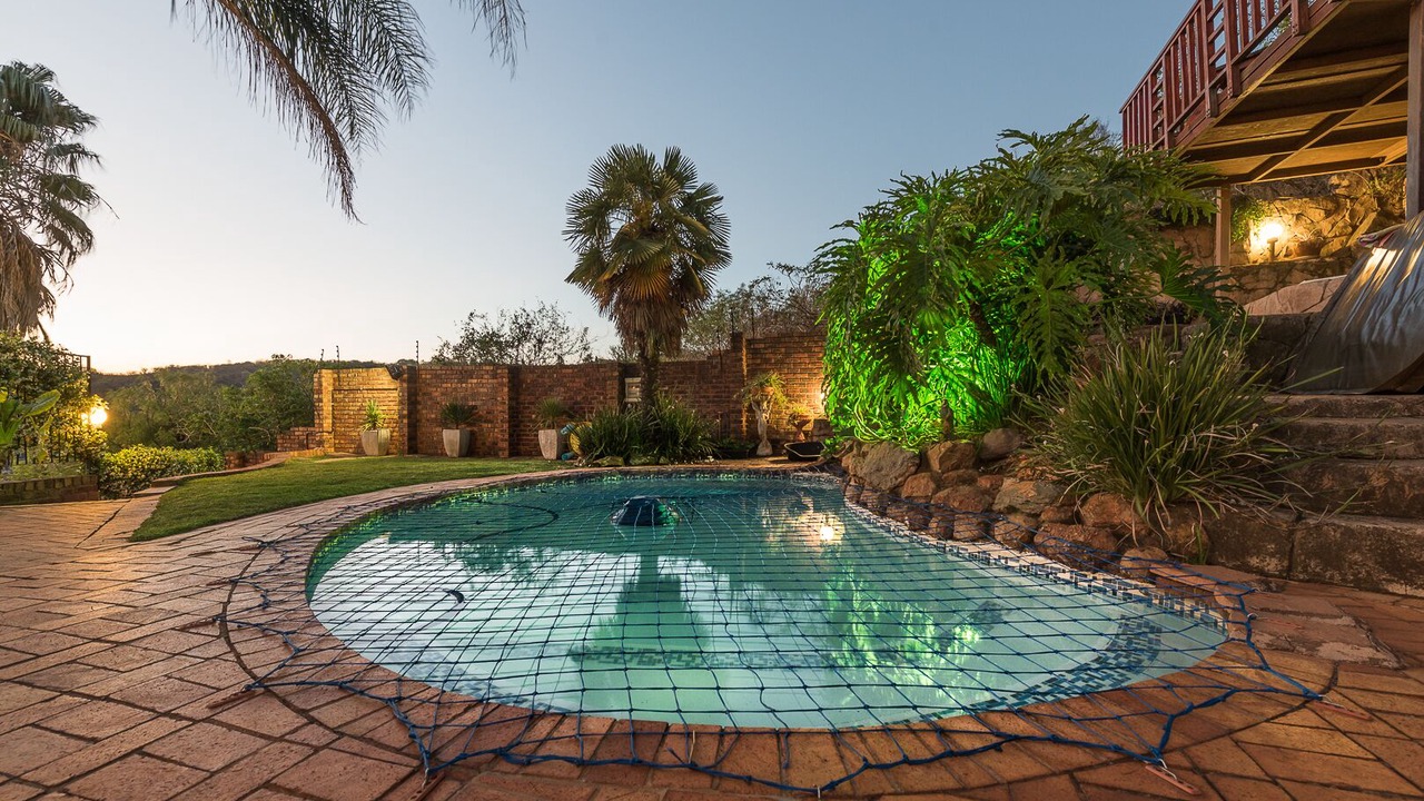 Photo of Outdoor in Glenvista