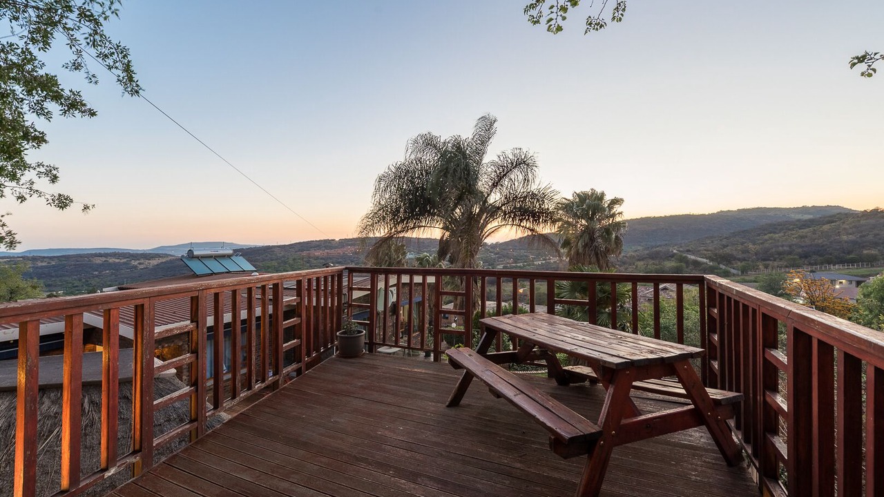 Photo of Outdoor in Glenvista