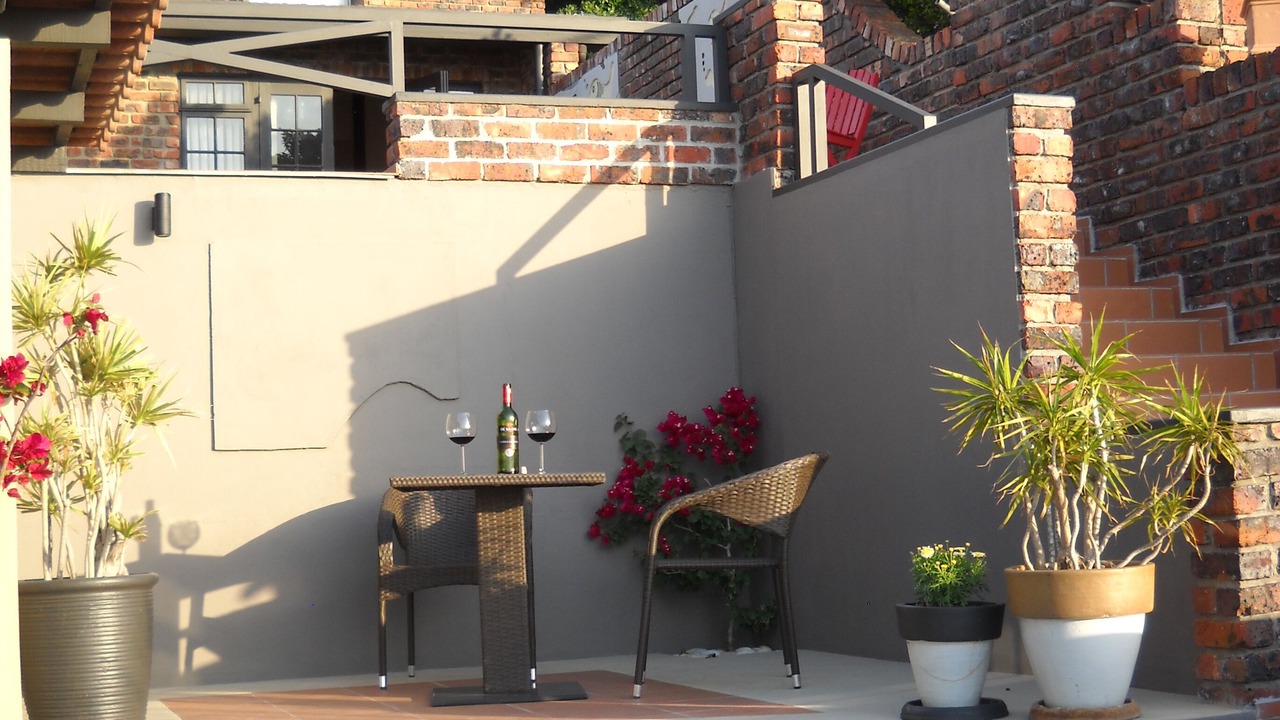 Photo of Patio Balcony in Mountainside