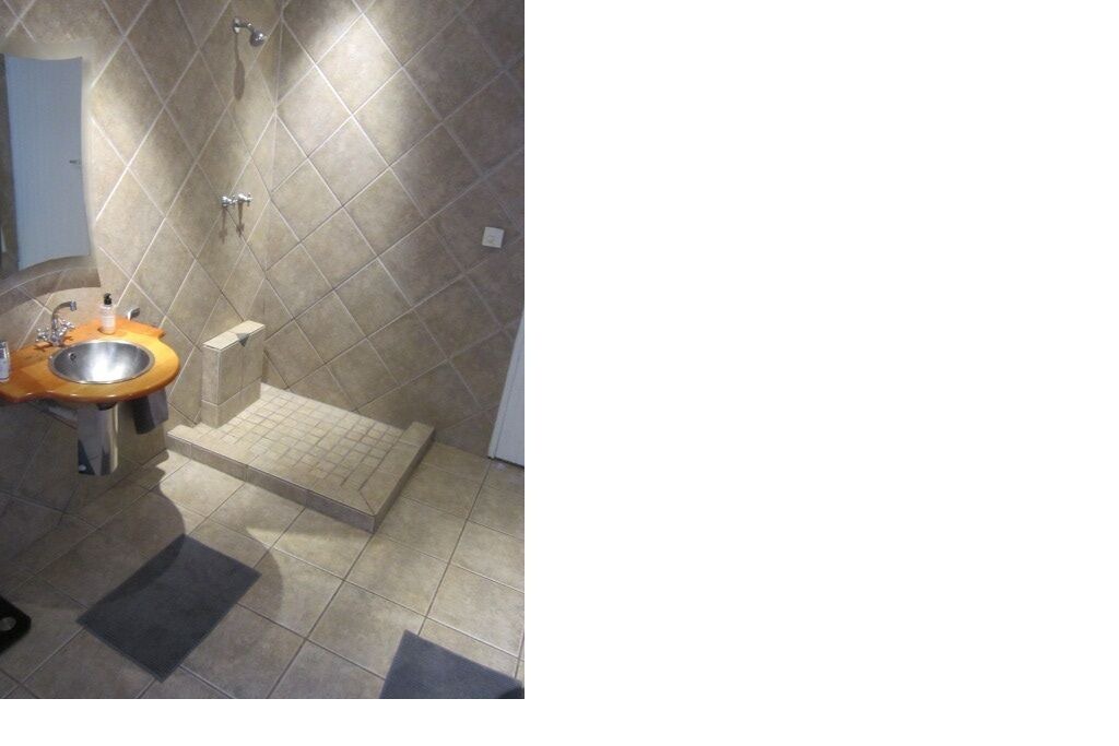 Photo of Bathroom in Mountainside