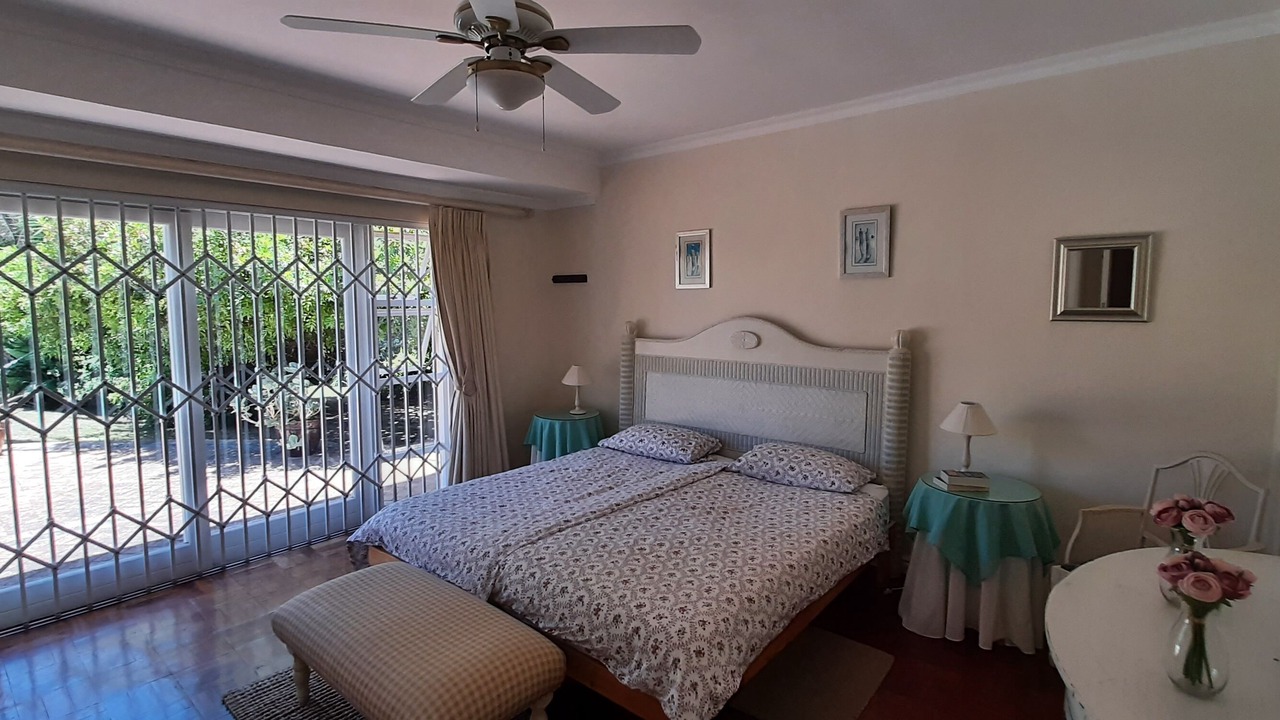 Photo of Bedroom in Somerset West