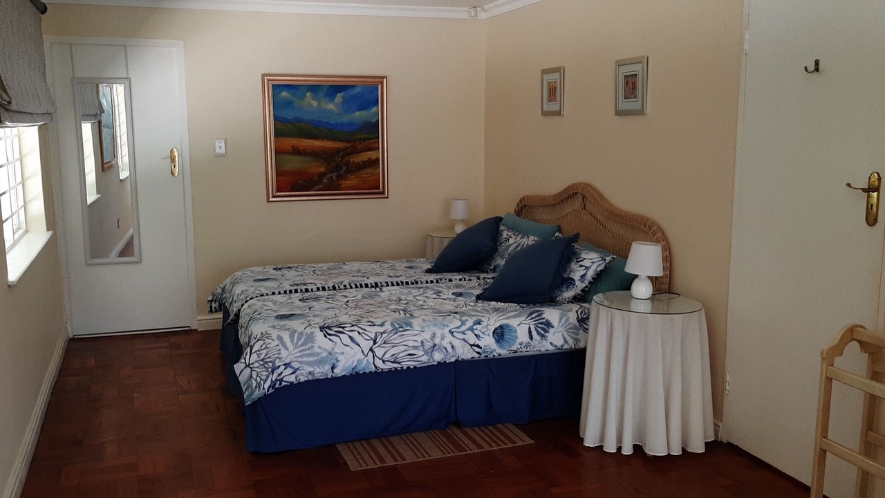 Photo of Bedroom in Somerset West