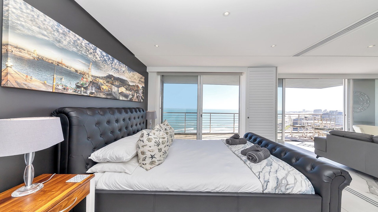 Photo of Bedroom in Bloubergstrand
