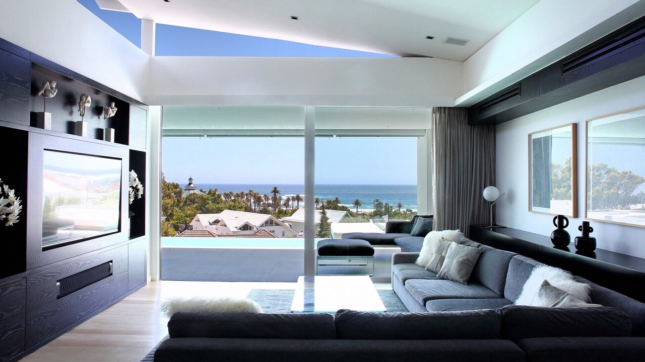 Photo of Livingroom in Camps Bay
