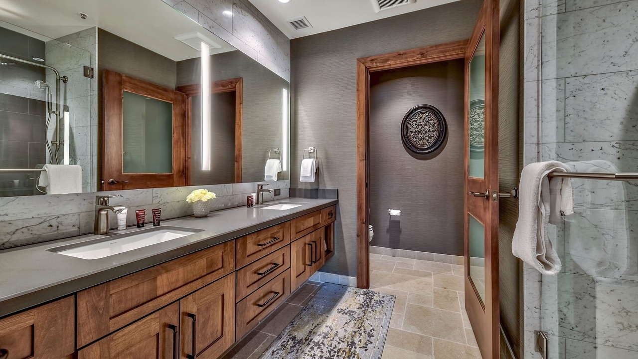 Photo of Bathroom in Lakeside Park