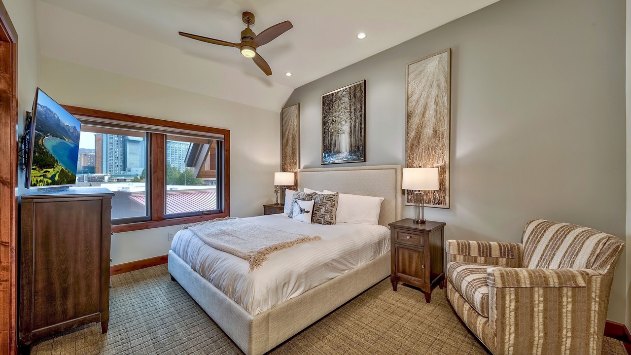 Photo of Bedroom in Lakeside Park