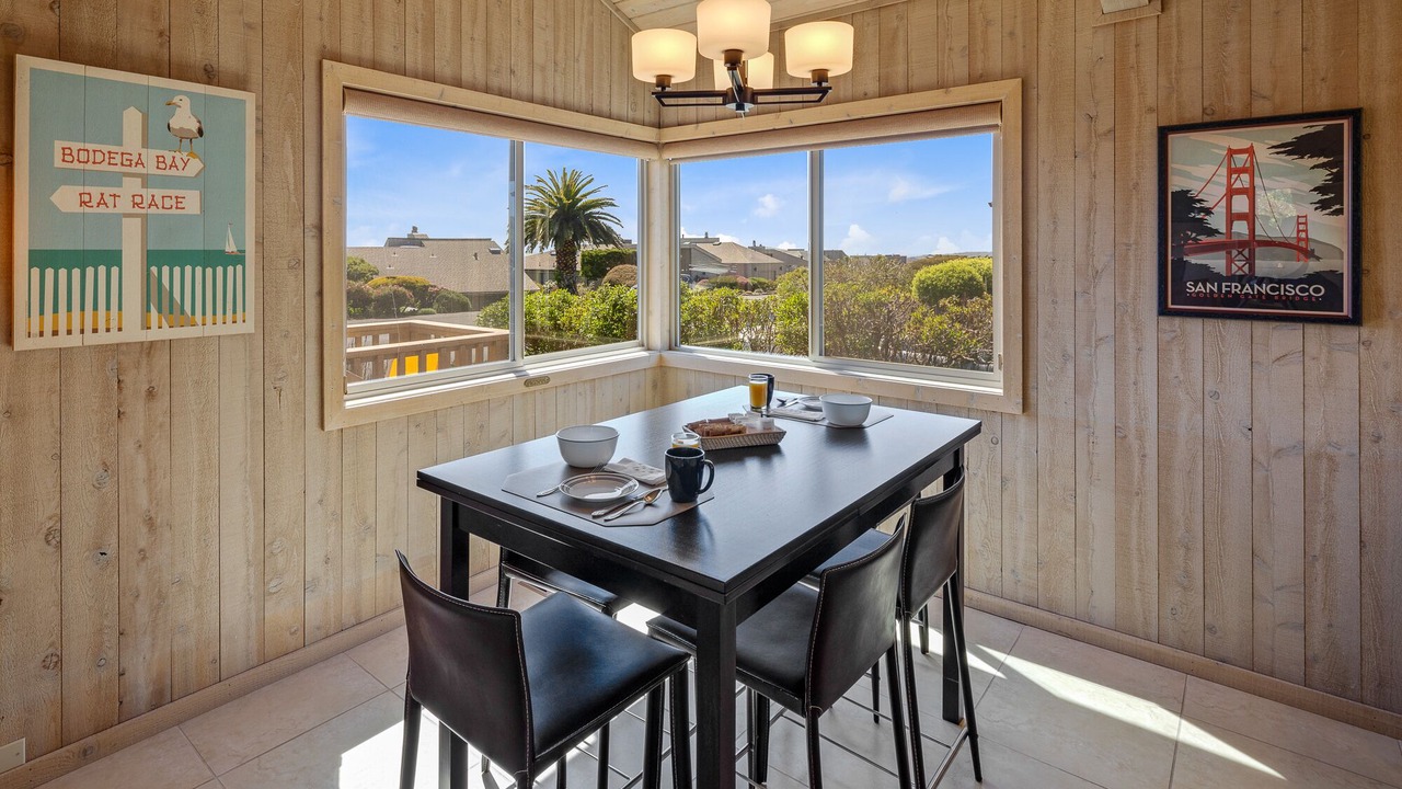 Photo of Livingroom in Bodega Bay