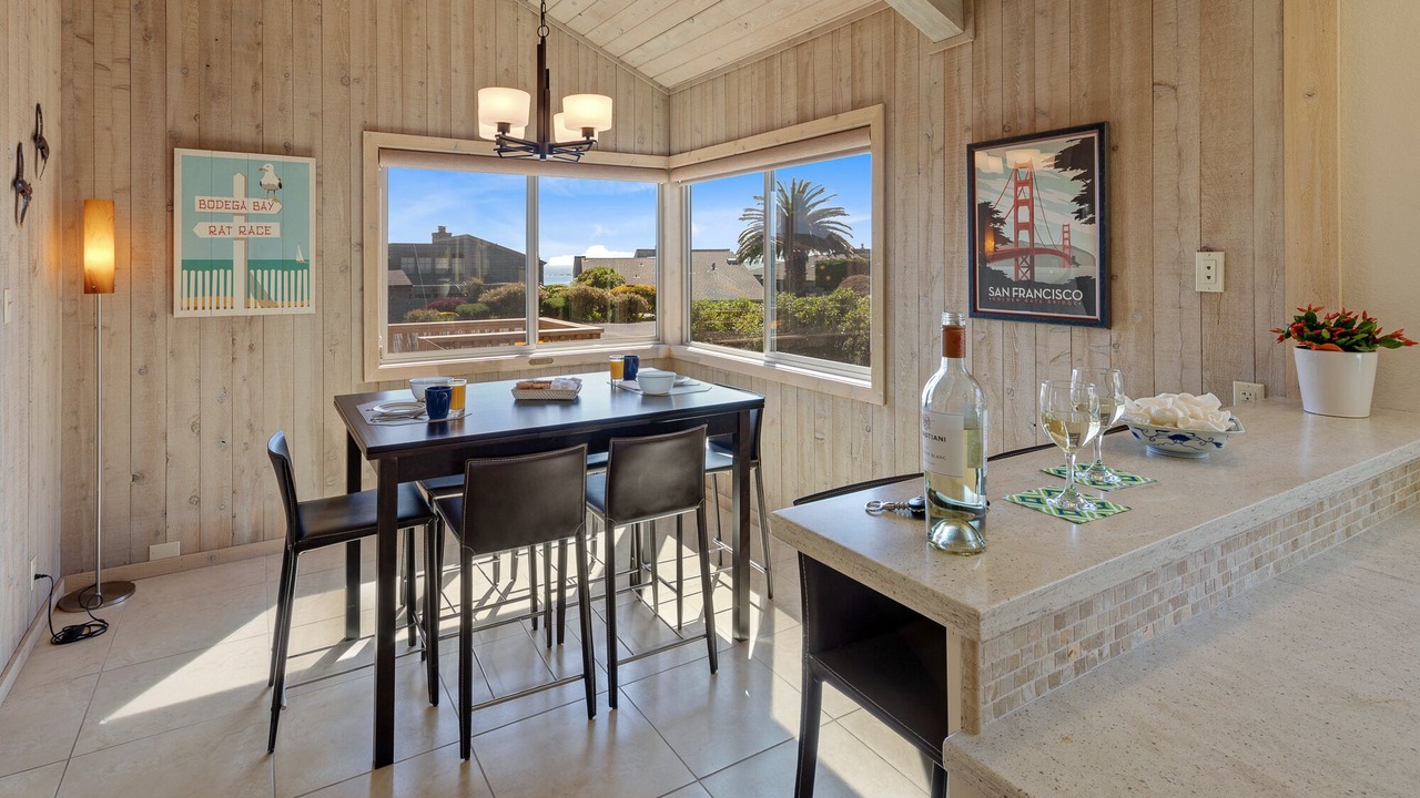 Photo of Livingroom in Bodega Bay