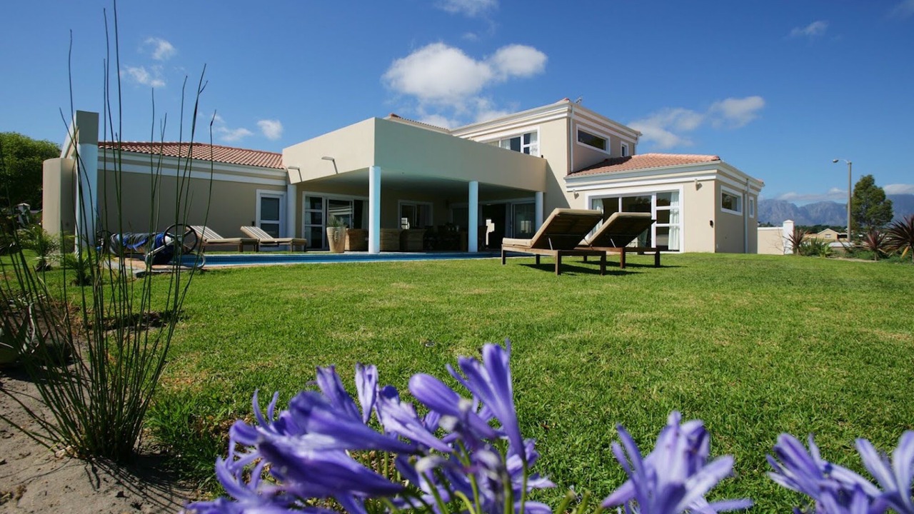 Photo of Outdoor in Heldervue