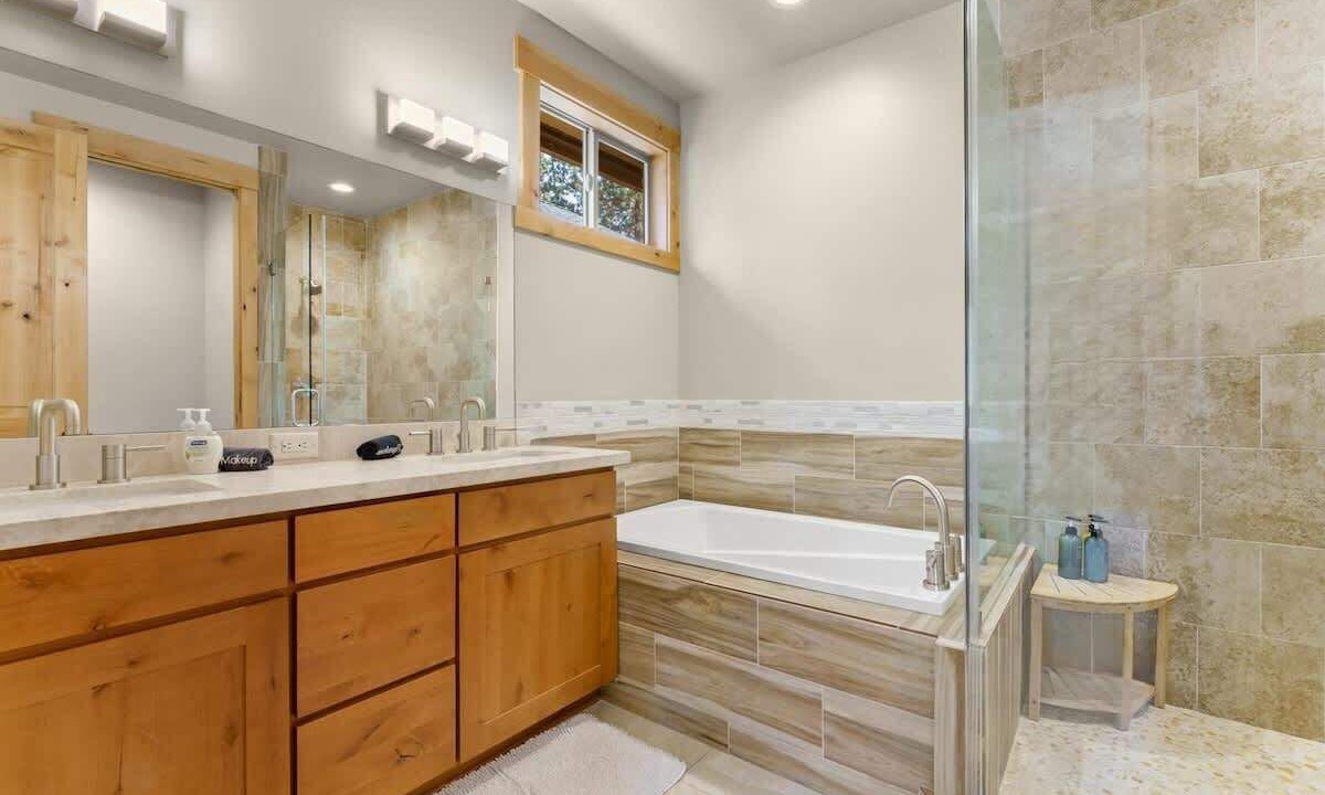 Photo of Bathroom in Kings Beach