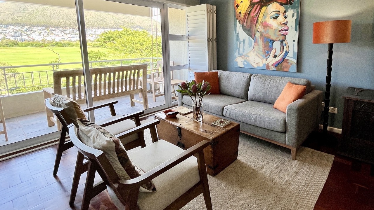 Photo of Livingroom in Mouille Point