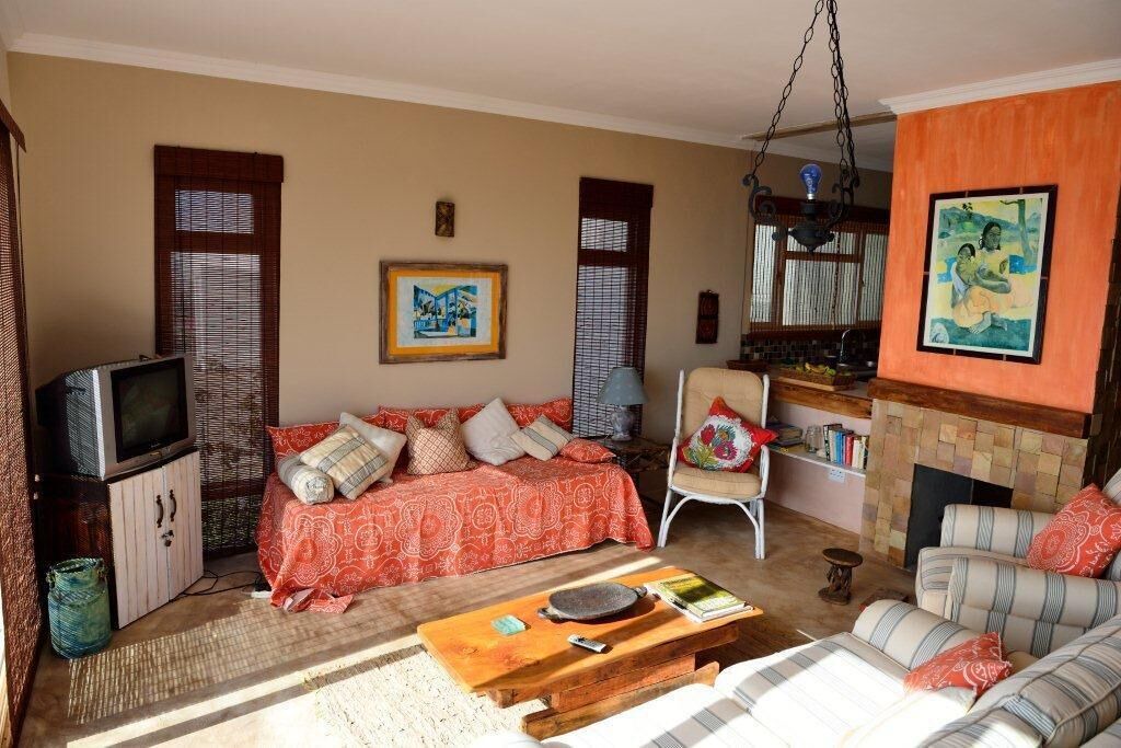 Photo of Livingroom in Simon's Town