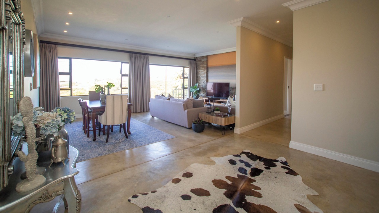 Photo of Livingroom in Durban North