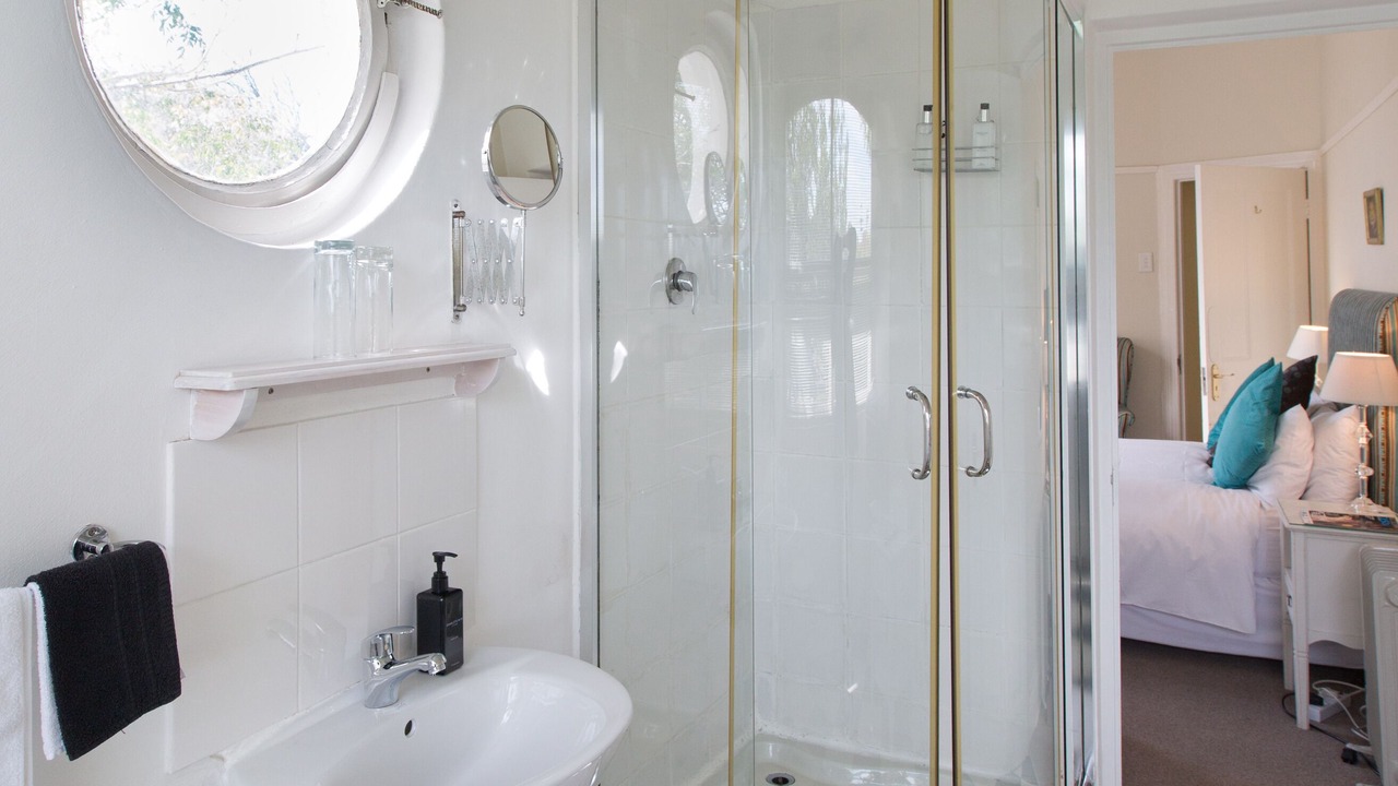 Photo of Bathroom in Mowbray