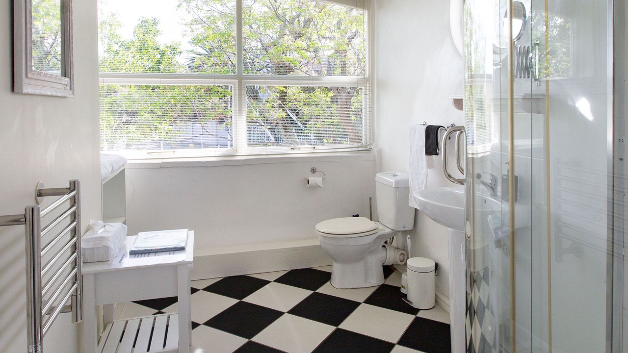 Photo of Bathroom in Mowbray