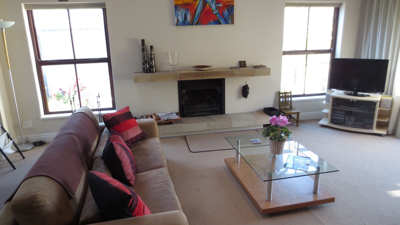 Photo of Livingroom in Helgarda Estate