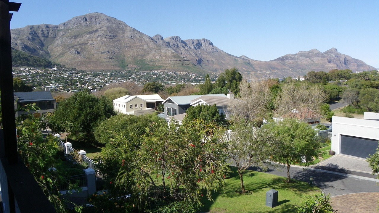 Photo of Others in Helgarda Estate
