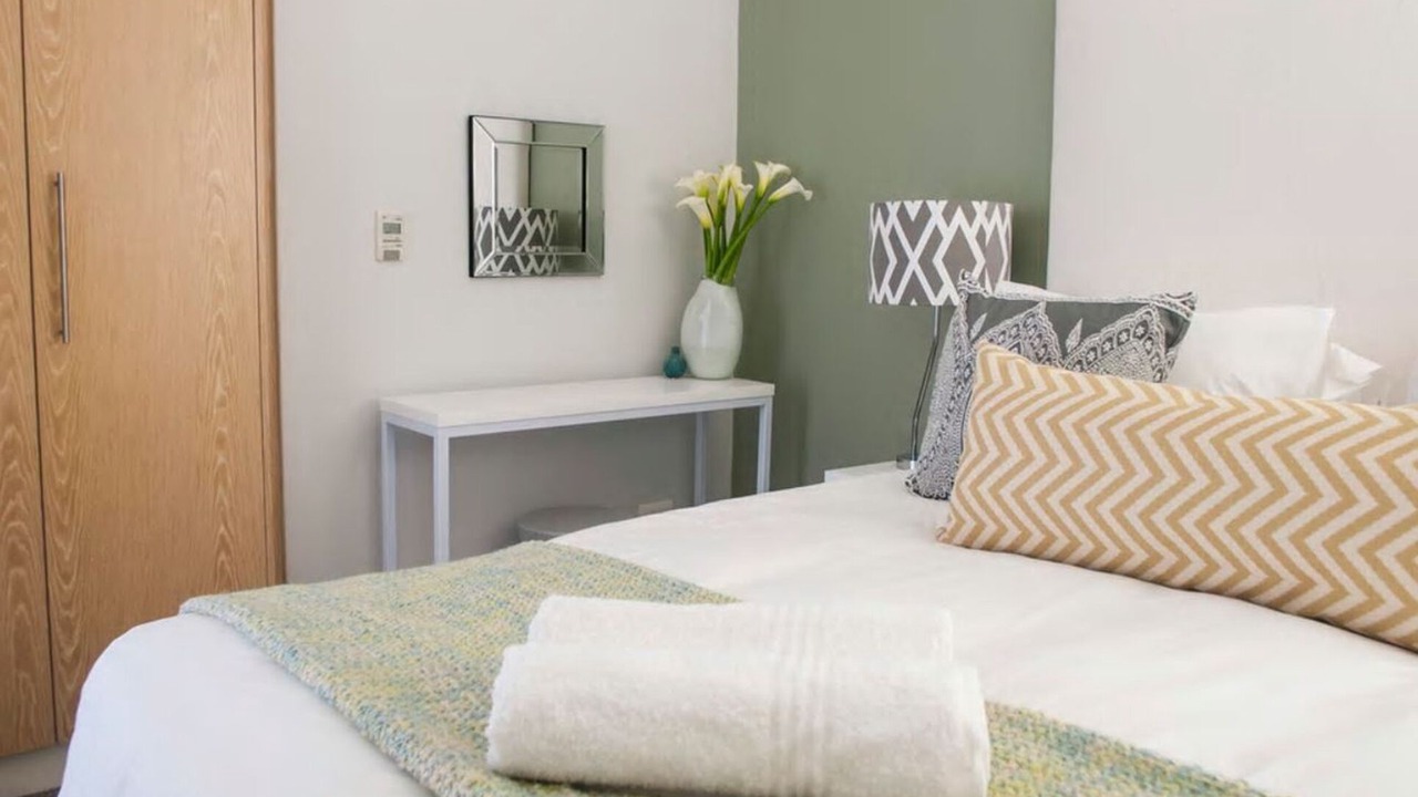 Photo of Bedroom in Cape Town City Centre