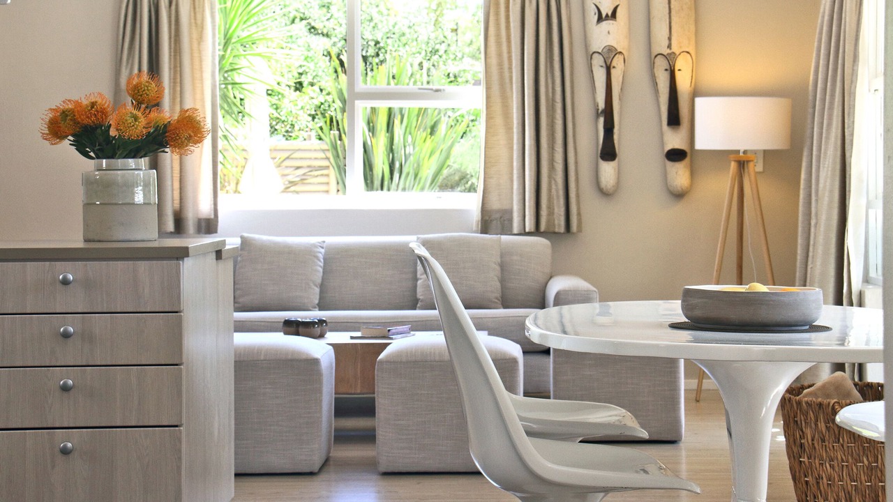 Photo of Livingroom in Steenberg Estate