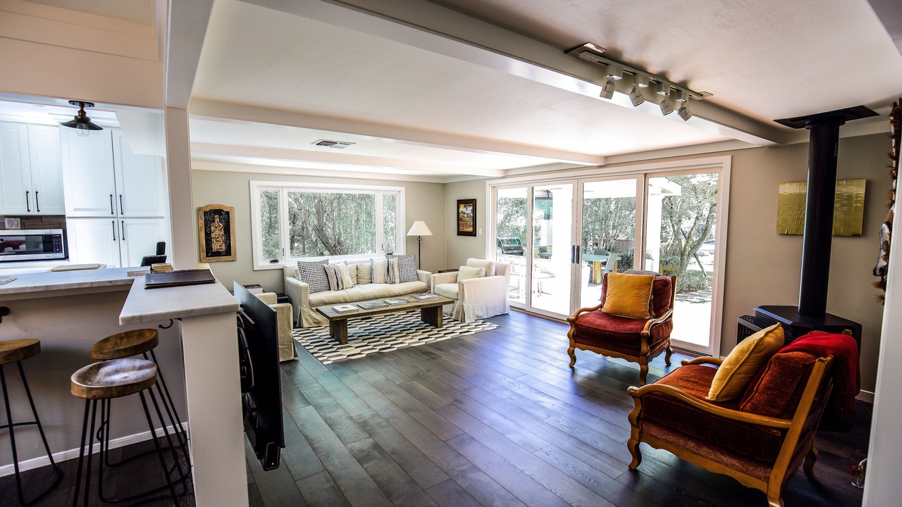 Photo of Livingroom in St. Helena
