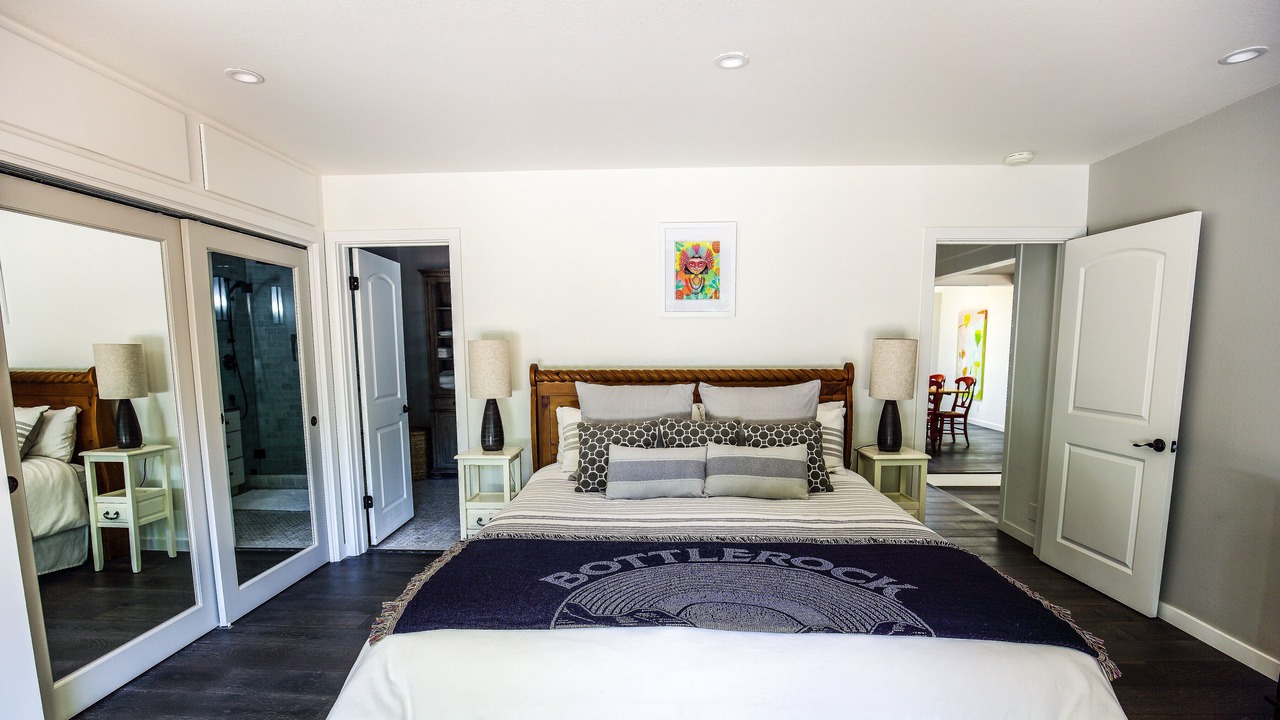 Photo of Bedroom in St. Helena