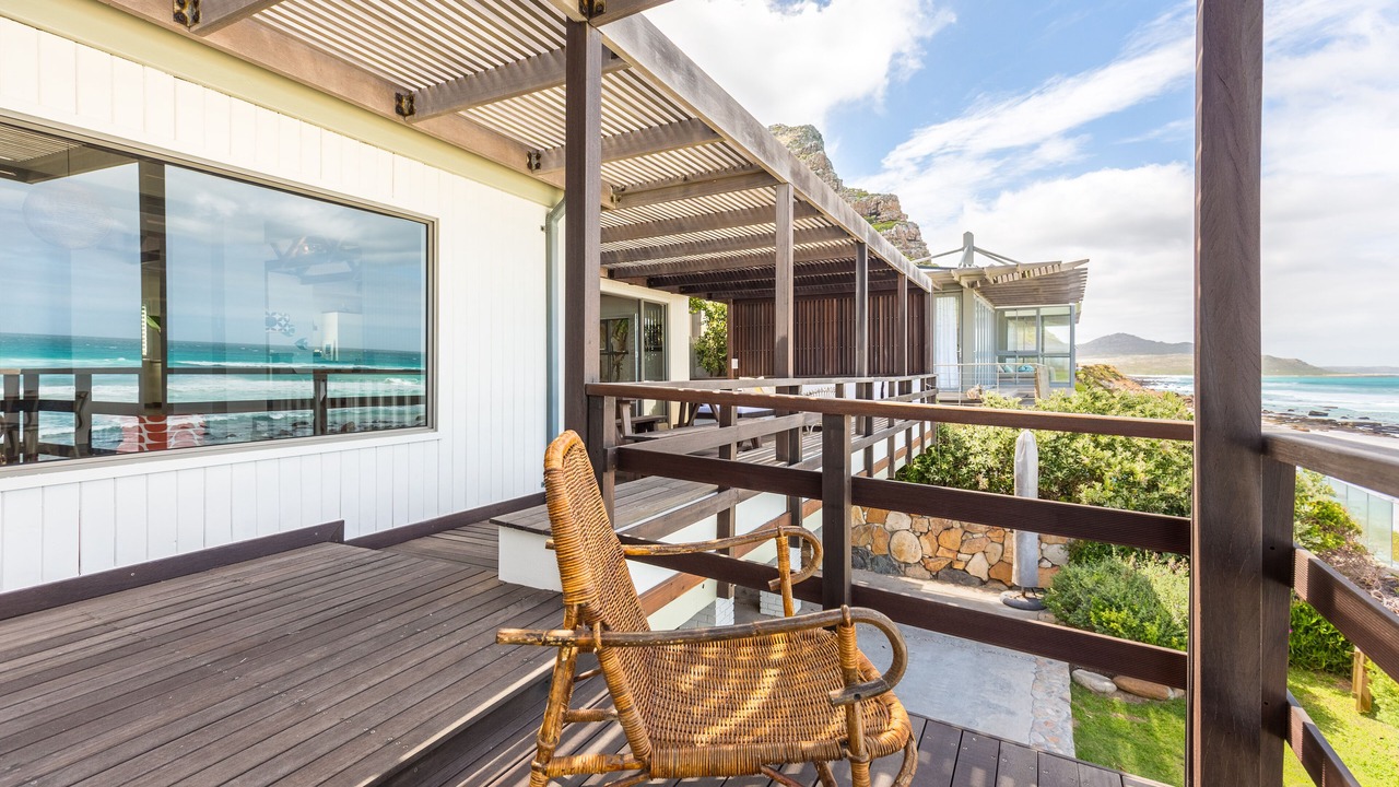 Photo of Patio Balcony in Redhill