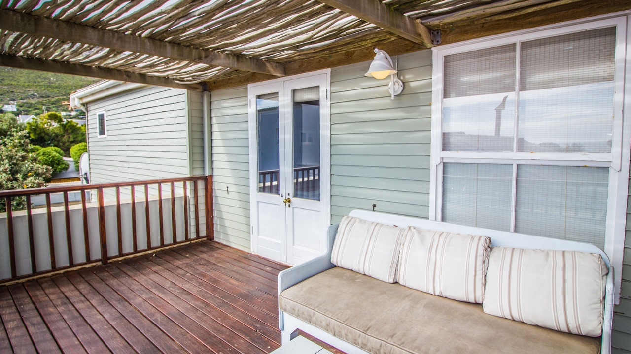 Photo of Patio Balcony in Scarborough