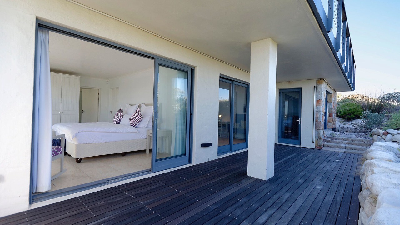 Photo of Bedroom in Kommetjie