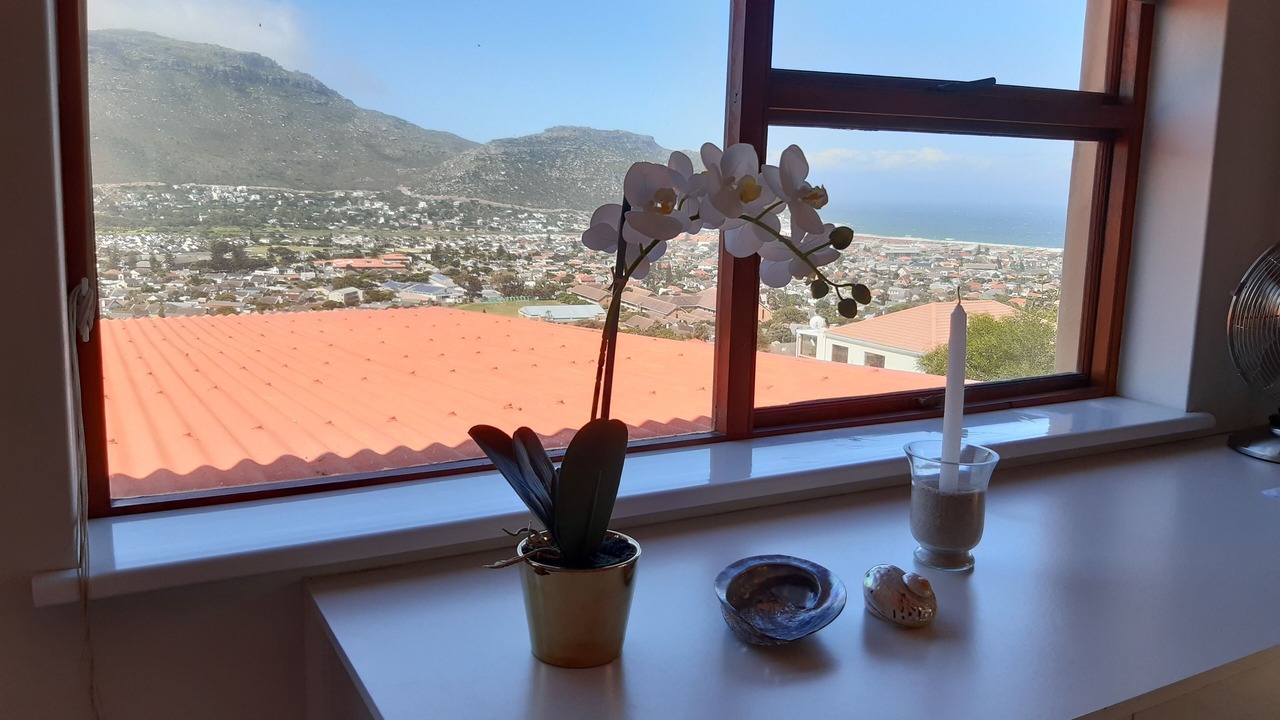 Photo of Bedroom in Fish Hoek