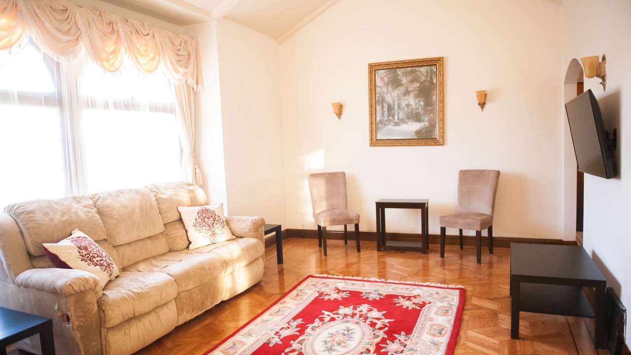 Photo of Bedroom in Outer Sunset